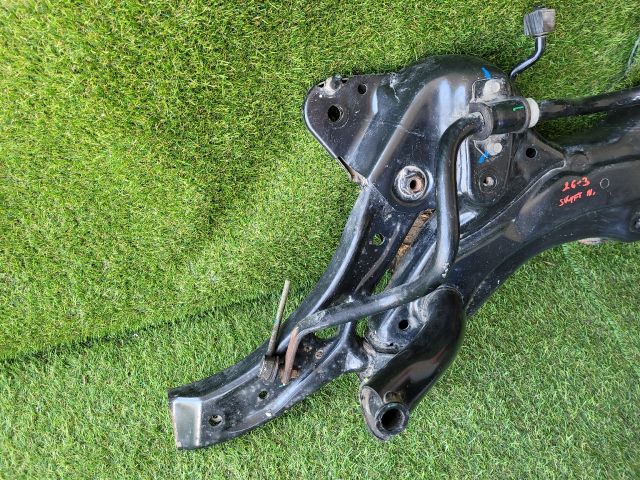 bontott SUZUKI SWIFT IV Első Bölcső