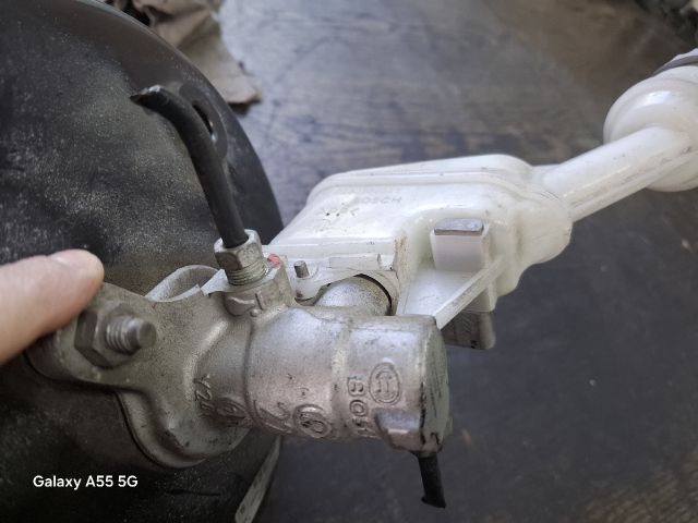 bontott SUZUKI SWIFT IV Fékrásegítő