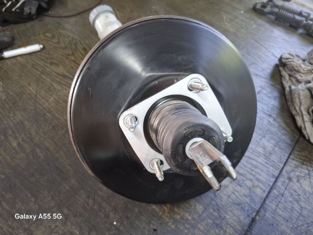 bontott SUZUKI SWIFT IV Fékrásegítő