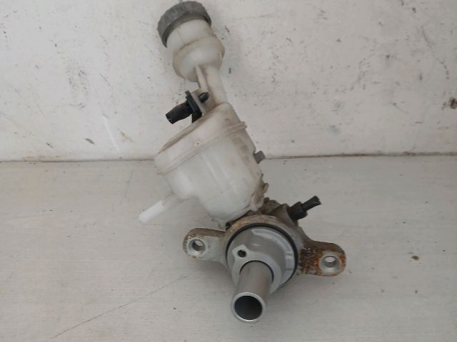 bontott SUZUKI SWIFT IV Főfékhenger