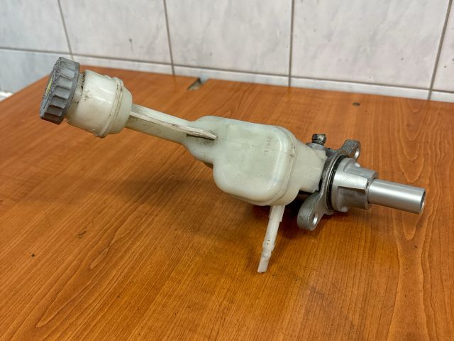 bontott SUZUKI SWIFT IV Főfékhenger