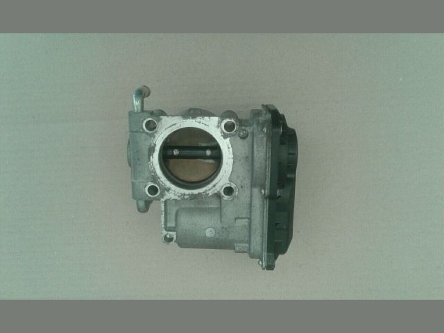 bontott SUZUKI SWIFT IV Fojtószelep (Elektromos)