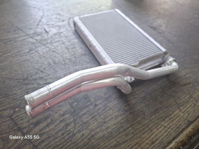 bontott SUZUKI SWIFT IV Fűtőradiátor