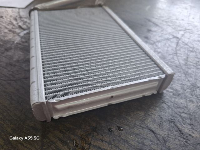 bontott SUZUKI SWIFT IV Fűtőradiátor