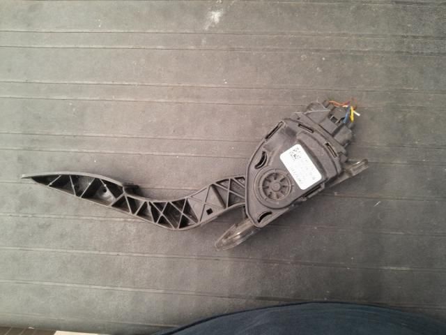 bontott SUZUKI SWIFT IV Gázpedál (Elektromos)