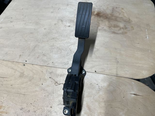 bontott SUZUKI SWIFT IV Gázpedál (Elektromos)