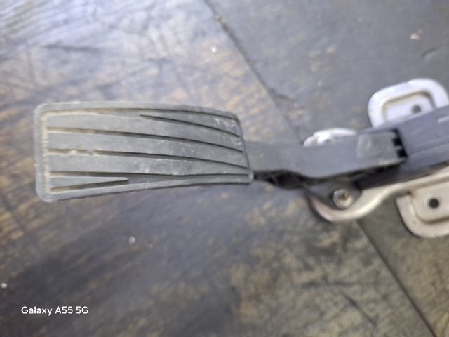 bontott SUZUKI SWIFT IV Gázpedál (Elektromos)