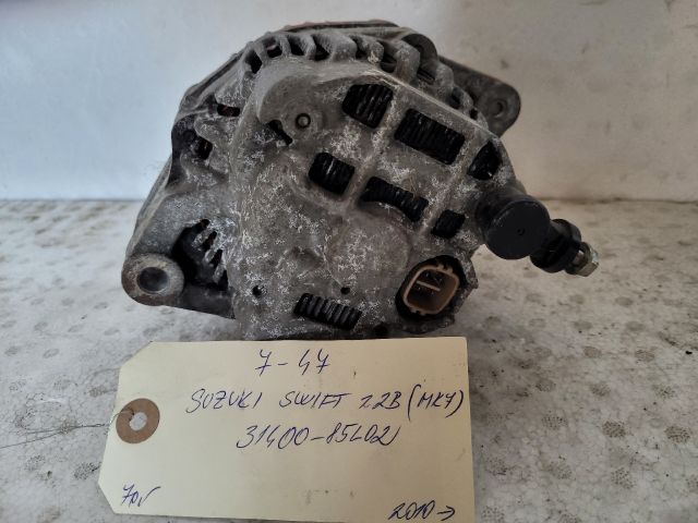 bontott SUZUKI SWIFT IV Generátor