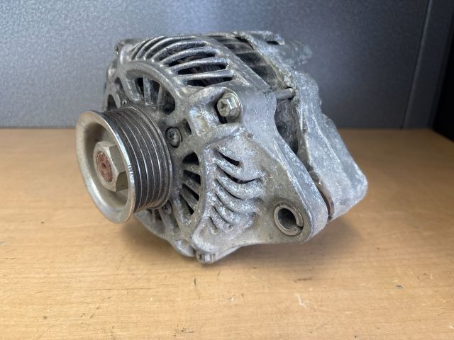 bontott SUZUKI SWIFT IV Generátor