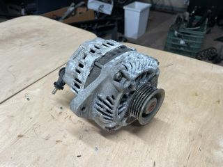 bontott SUZUKI SWIFT IV Generátor