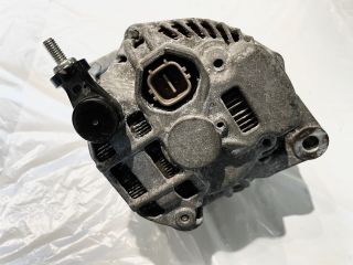 bontott SUZUKI SWIFT IV Generátor