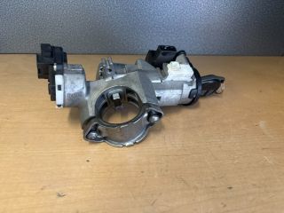 bontott SUZUKI SWIFT IV Gyújtáskapcsoló