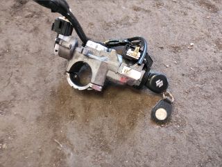 bontott SUZUKI SWIFT IV Gyújtáskapcsoló