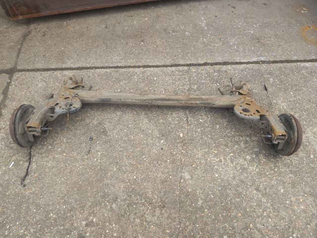 bontott SUZUKI SWIFT IV Hátsó Híd (Dobfékes)