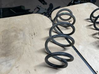 bontott SUZUKI SWIFT IV Hátsó Rugó