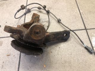 bontott SUZUKI SWIFT IV Jobb első Csonkállvány Kerékaggyal