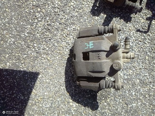 bontott SUZUKI SWIFT IV Jobb első Féknyereg Munkahengerrel