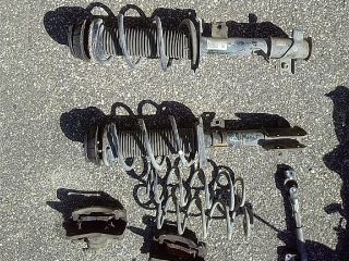 bontott SUZUKI SWIFT IV Jobb első Gólyaláb (Lengécsillapító, Rugó)