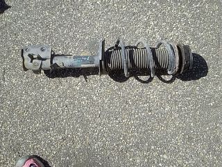 bontott SUZUKI SWIFT IV Jobb első Gólyaláb (Lengécsillapító, Rugó)