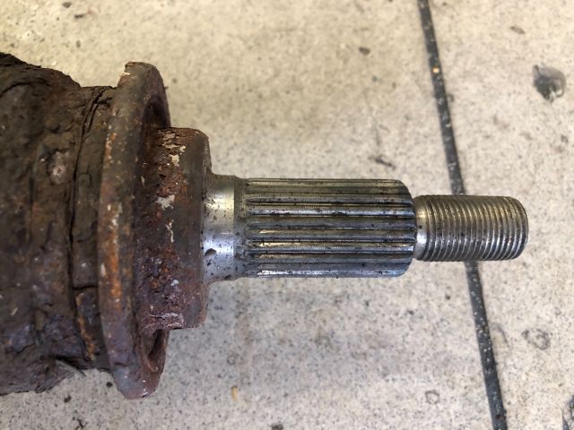 bontott SUZUKI SWIFT IV Jobb Féltengely