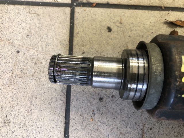 bontott SUZUKI SWIFT IV Jobb Féltengely