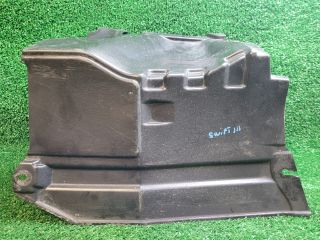 bontott SUZUKI SWIFT IV Jobb Motorburkolat