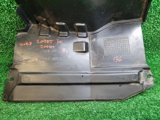 bontott SUZUKI SWIFT IV Jobb Motorburkolat