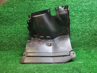 bontott SUZUKI SWIFT IV Jobb Motorburkolat