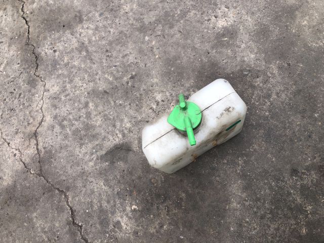 bontott SUZUKI SWIFT IV Kiegyenlítő Tartály