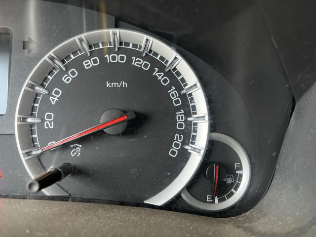 bontott SUZUKI SWIFT IV Kilométeróra