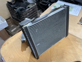 bontott SUZUKI SWIFT IV Klímahűtő Radiátor