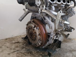 bontott SUZUKI SWIFT IV Komplett Motor (Segédberendezésekkel)