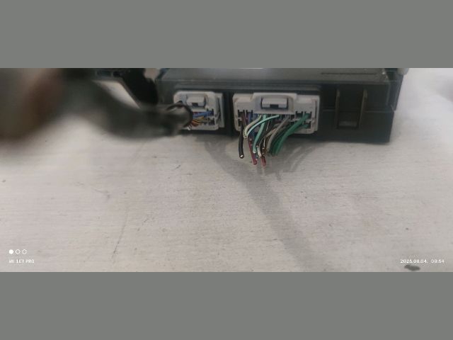 bontott SUZUKI SWIFT IV Motorvezérlő