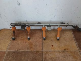 bontott SUZUKI SWIFT IV Porlasztó Sor / Híd