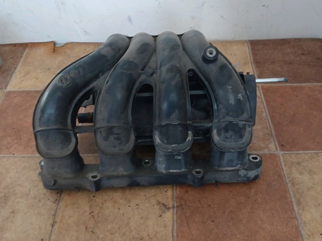 bontott SUZUKI SWIFT IV Szívósor