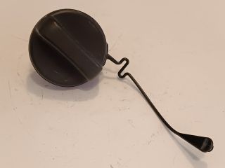 bontott SUZUKI SWIFT IV Tanksapka