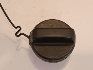 bontott SUZUKI SWIFT IV Tanksapka