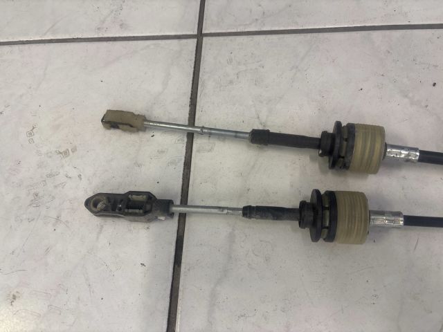 bontott SUZUKI SWIFT IV Váltó Bowden