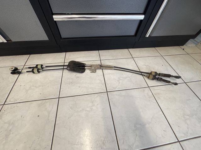 bontott SUZUKI SWIFT IV Váltó Bowden