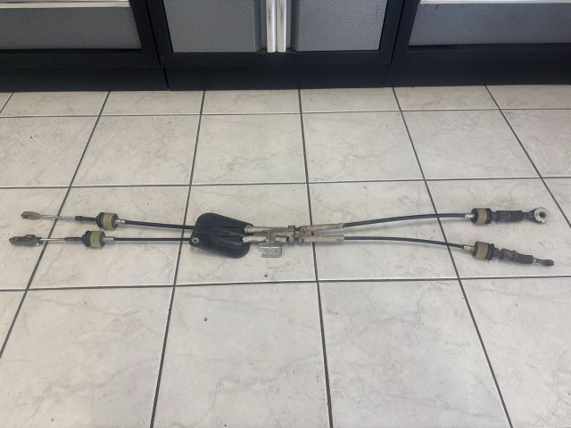 bontott SUZUKI SWIFT IV Váltó Bowden