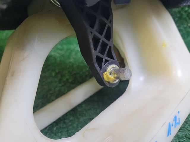 bontott SUZUKI SWIFT IV Váltó Kulissza