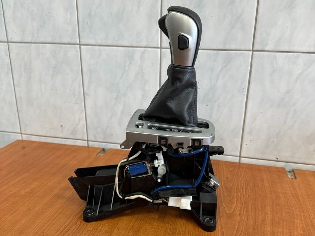 bontott SUZUKI SWIFT IV Váltó Kulissza