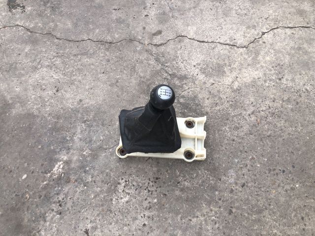 bontott SUZUKI SWIFT IV Váltó Kulissza