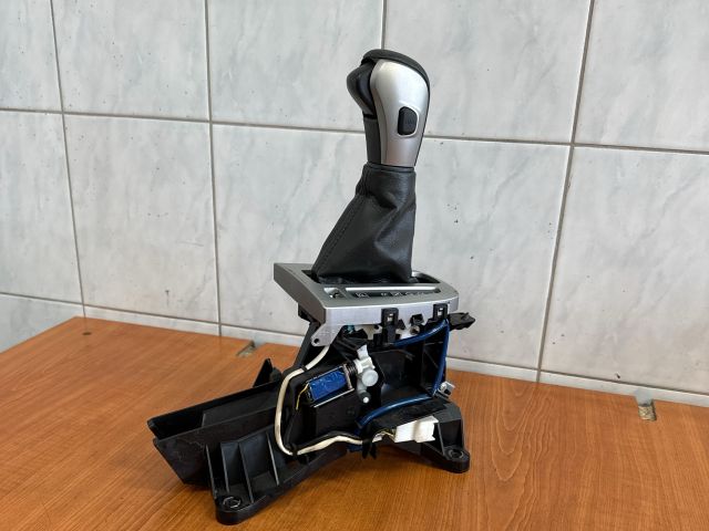 bontott SUZUKI SWIFT IV Váltó Kulissza