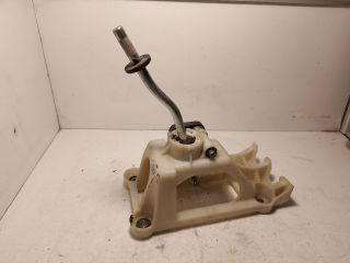 bontott SUZUKI SWIFT IV Váltó Kulissza