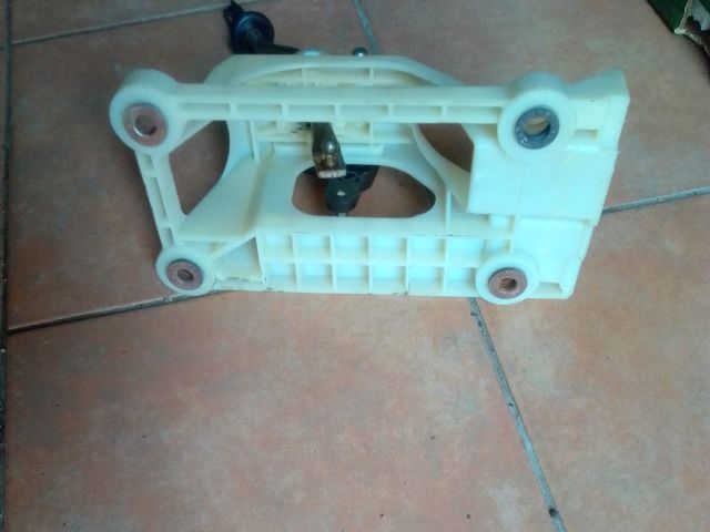 bontott SUZUKI SWIFT IV Váltó Kulissza