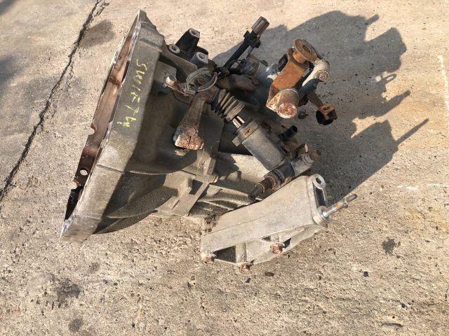 bontott SUZUKI SWIFT IV Váltó (Mechanikus)