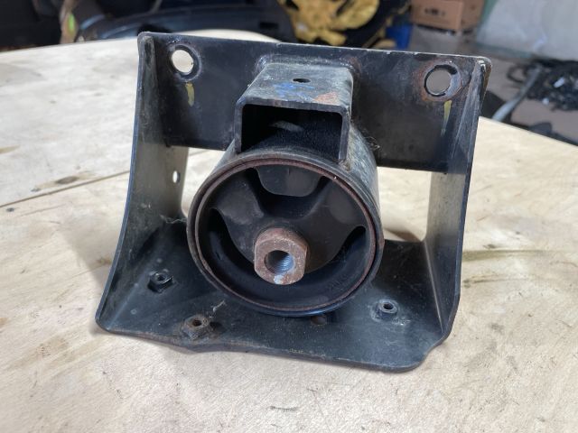 bontott SUZUKI SWIFT IV Váltó Tartó Bak (Pozíciófüggetlen)