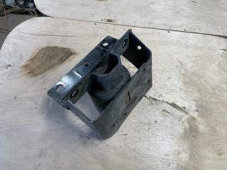 bontott SUZUKI SWIFT IV Váltó Tartó Bak (Pozíciófüggetlen)