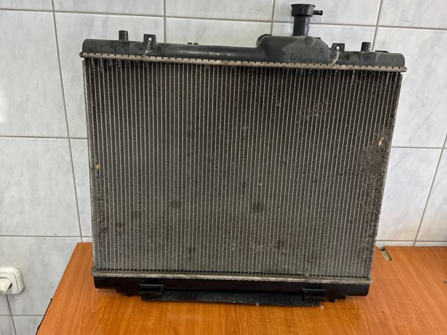 bontott SUZUKI SWIFT IV Vízhűtő Radiátor (Klímás)